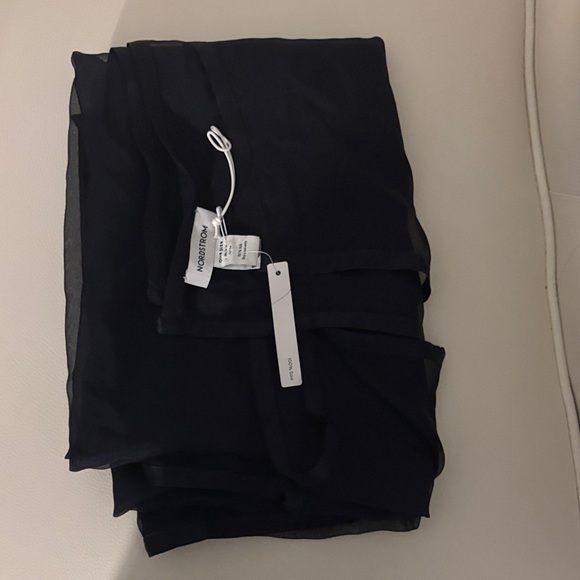 💯 Silk Huge Satin Border Navy Blue Sheer Chiffon Scarf, Brand New With Tags - Picture 13 of 13